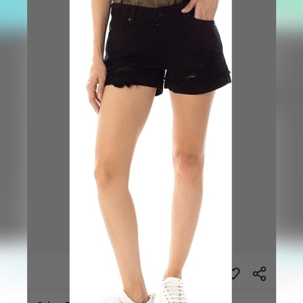 NWT Kancan Women's Mid Rise Distressed Denim Shorts